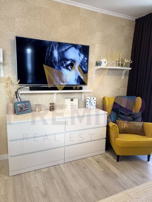 Продава се Двустаен апартамент в Бургас, Сарафово - 61 кв.м за 2443 €/кв.м - Снимка #3