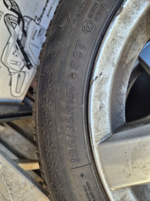 Vind 4 jenti Aluminiu complete pt Dacia Dokker