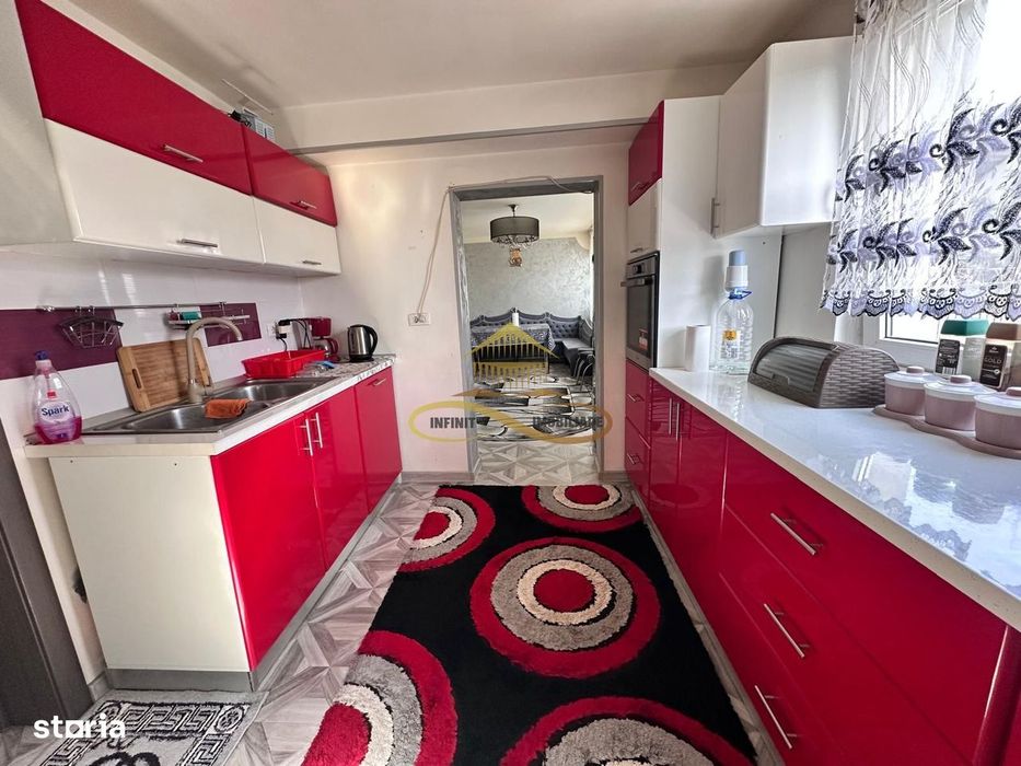 Casa de vanzare Radomiresti Bacau