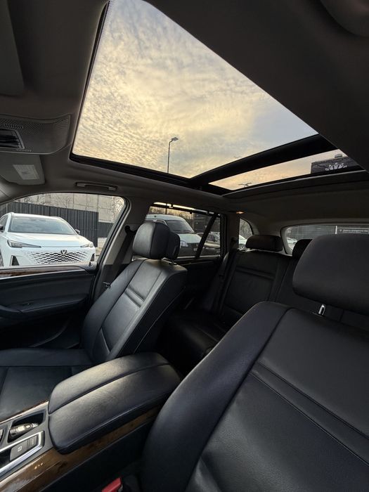 В продаже BMW X5 2012 3л