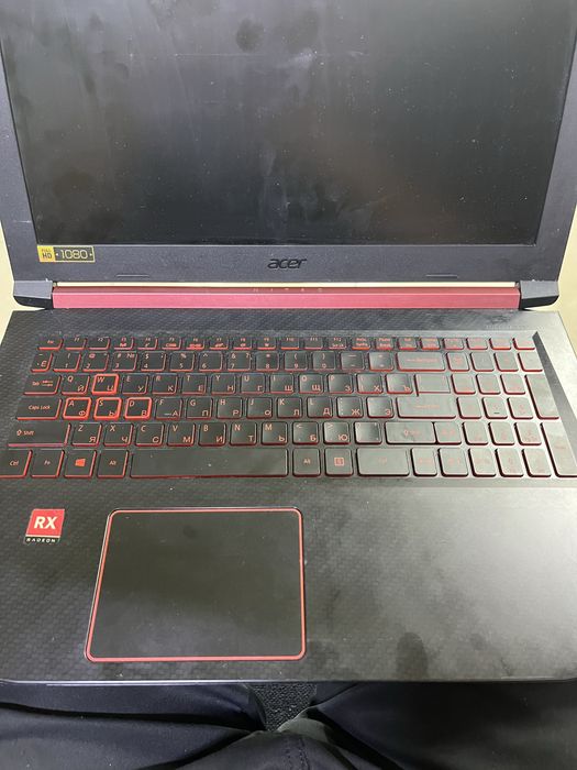 Продам Acer Nitro не включается