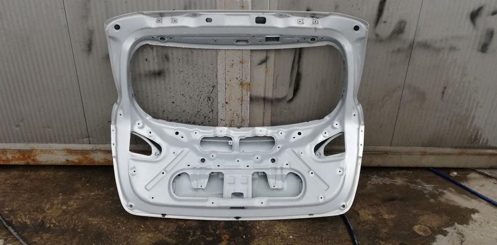 Багажна врата/багажник Hyundai i20