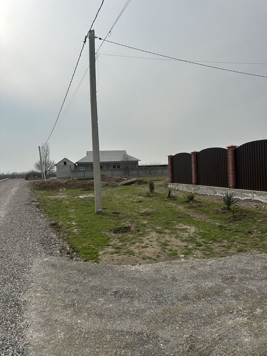 Uchastka sotiladi Guliston shaxarda