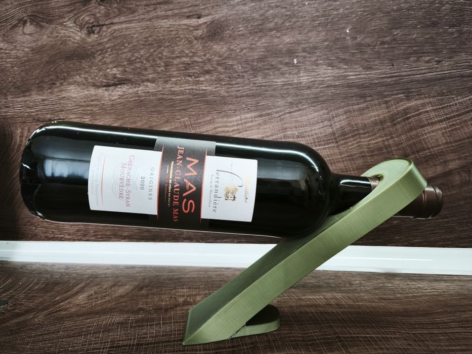 Стойка за бутилка