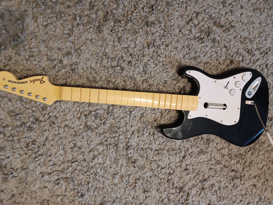 Jucarie chitara guitar Fender Stratocaster  pt Guitar Hero PlayStation