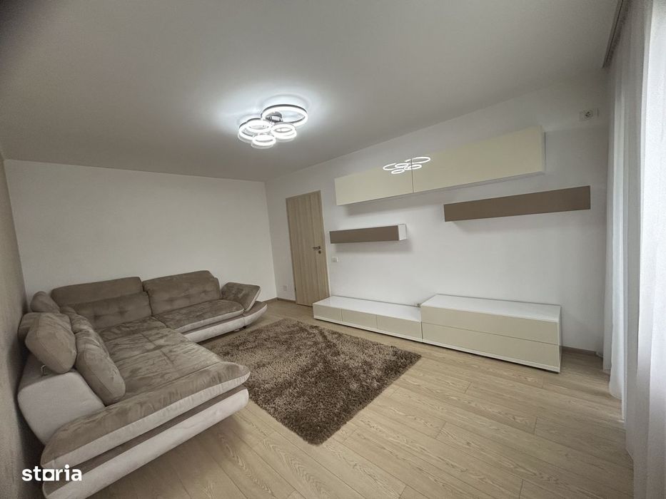 Apartament confort 1 decomandat, 3 camere, bloc Nou, zona Nord.