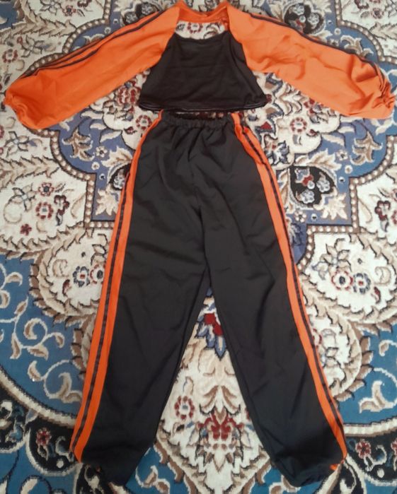 Сдаю в прокат костюмы