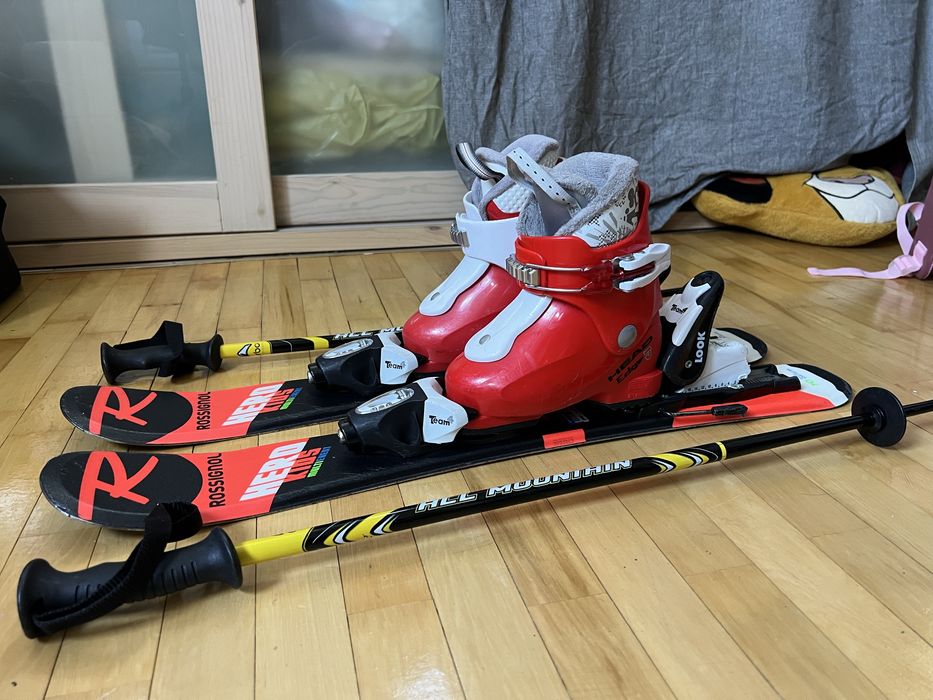 Детски Ски комплект - ски 70см + обувки EU25 + щеки