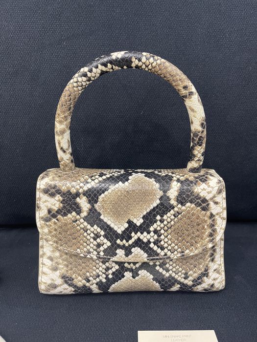 Сумочка by Far