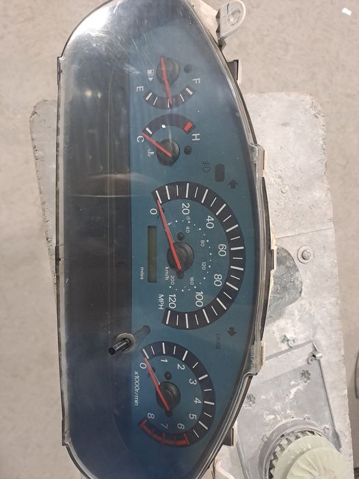 Щиток приборов на галант