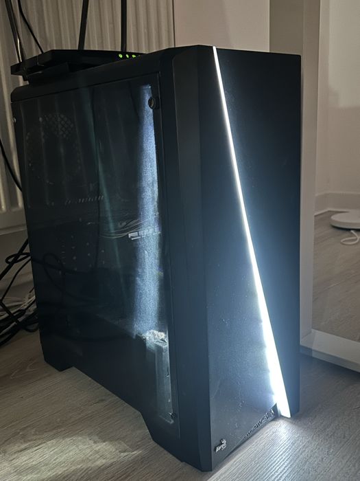 Schimb setup gaming complet cu laptop de gaming sau PC + diferență din partea mea!