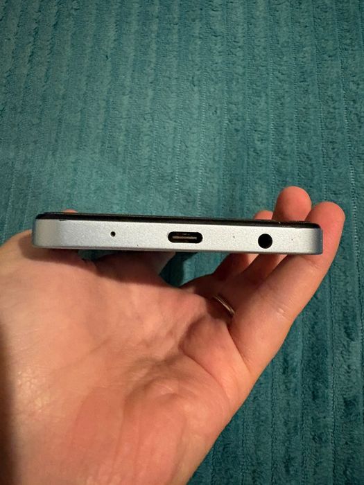 Redmi A5 в хорошем состоянии