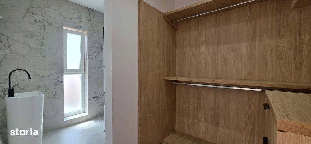 Casă de vânzare, zona dealurile Oradiei