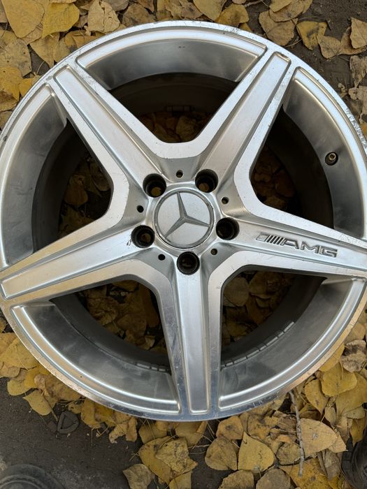 Продам диски на мерседес