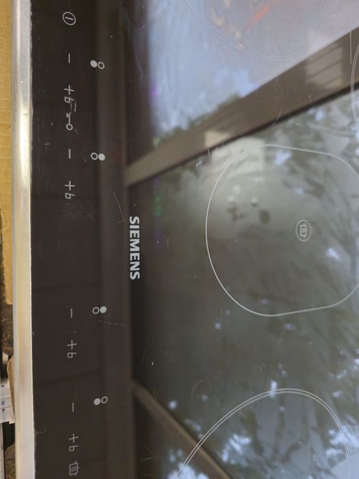 Индукционен плот Siemens EH845EC15E