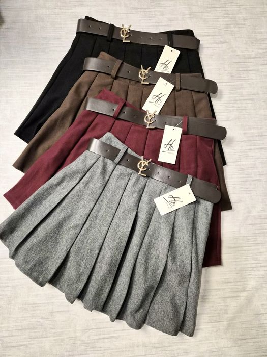 Плисирани поли вълна