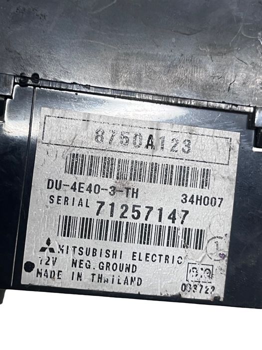 Ecran Afisaj Frontal Mitsubishi Colt Vi Z3_A, Z2_A 2002 - 2012 8750A123