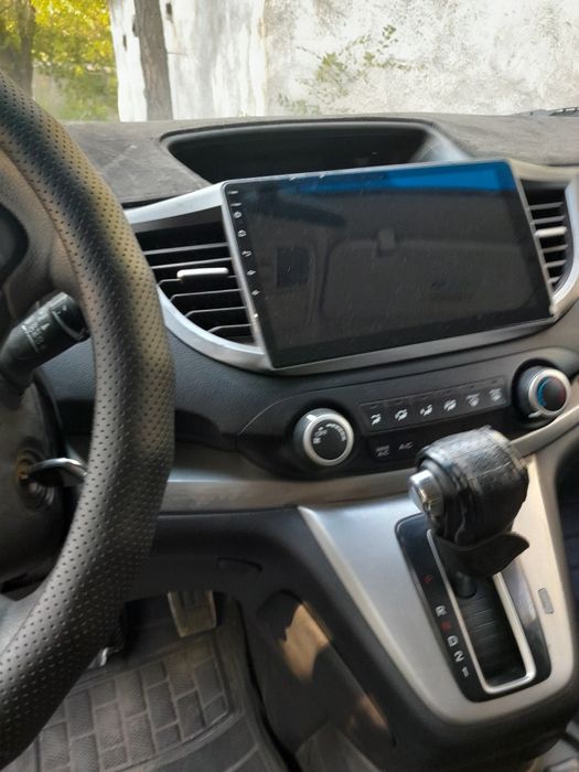 Продам Honda CR-V