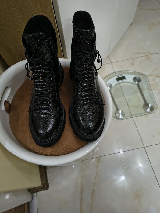 Дамски  кубинки.