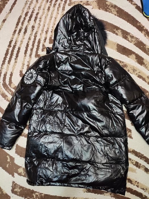 Продам Зимнюю Куртку для Девочки рост 160