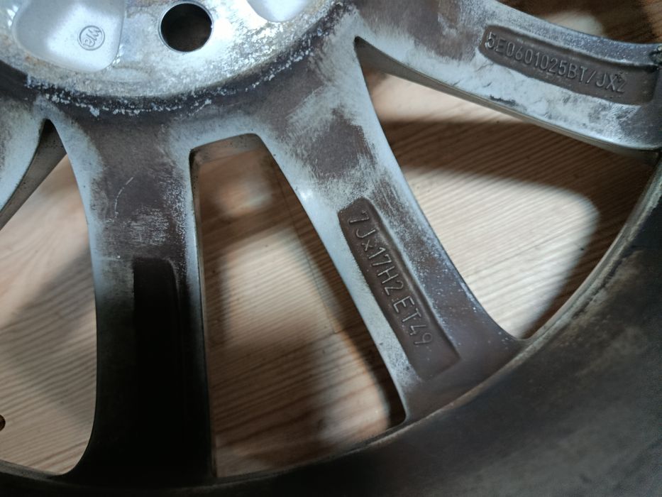 Jante 5x112 17  Skoda, audi, vw 225 45 17