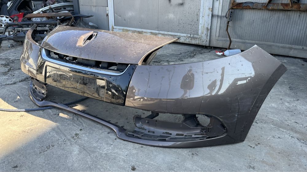 Предна броня Renault Scenic 3 Facelift 2012-