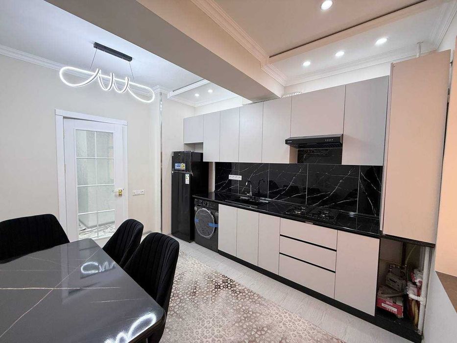 Продаётся Люкс 2х комнатная новостройка с лифтом 6-этаж ул.Гагарина