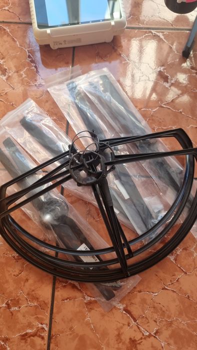 Drona yuneec typhoon q500 4k + inca una q500 de rezerva