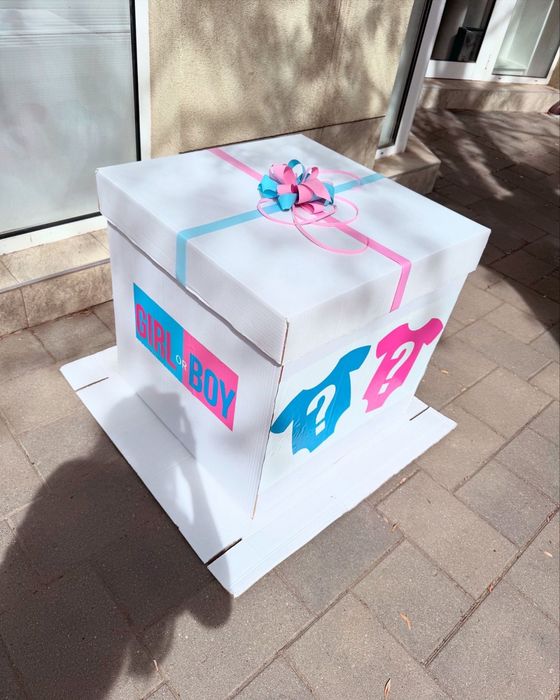 Кутия за разкриване на пола / Gender reveal