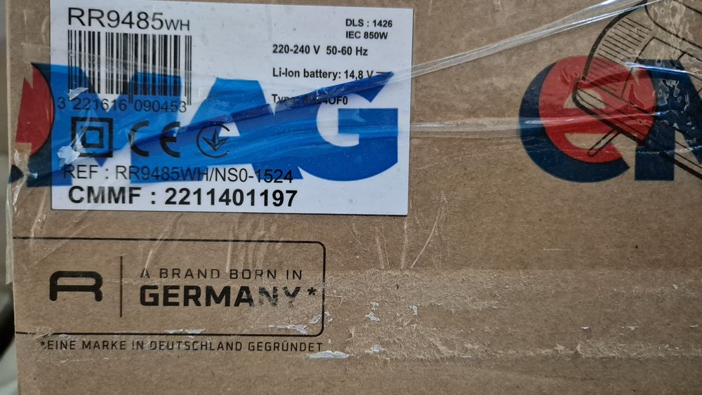 Vând Robot de aspirare Rowenta X-plorer 220+, RR9485WH, NOU, SIGILAT.
