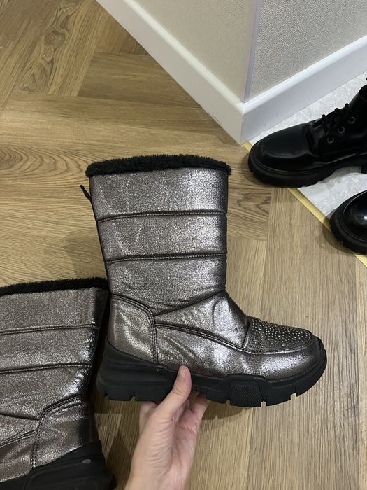 Продам зимние сапоги