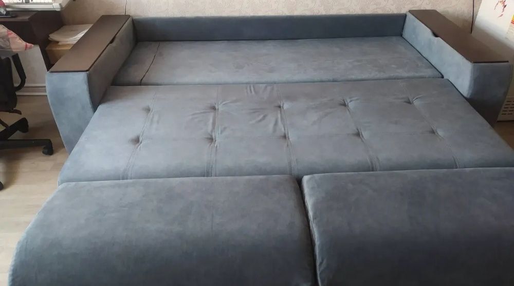 Диван в хорошем состоянии