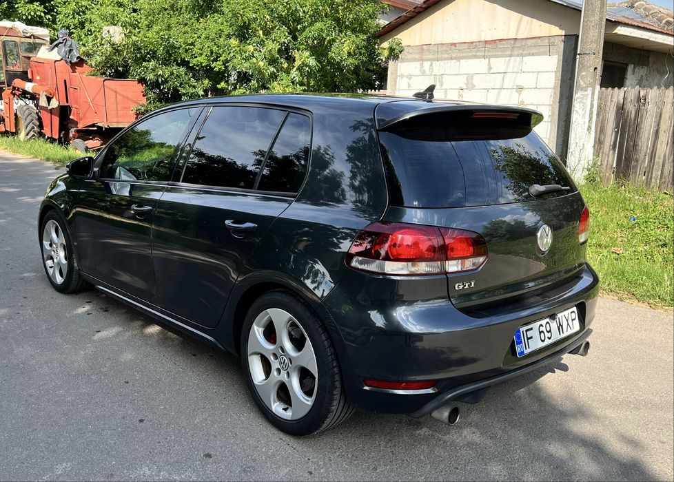 VOLKSWAGEN Golf 2011 — imagine 4
