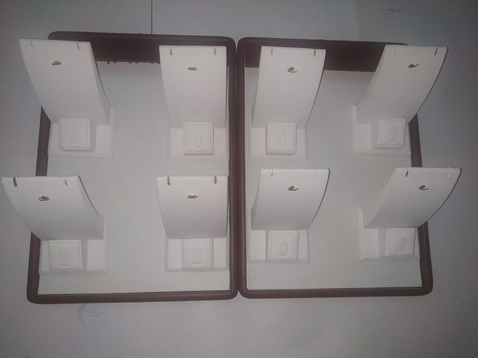 Подставка для ювелирных изделий