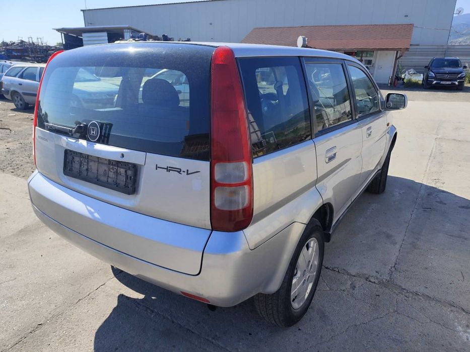 Honda HR-V 1.6 - 105к.с - 2000г. на части