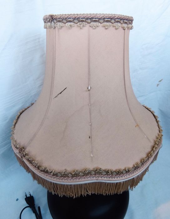 Veioză deosebită din ceramică cu abajur din pânză, pentru colectionari