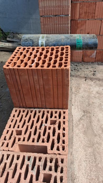 Caramida 29 pret de la 5.4  ron buc