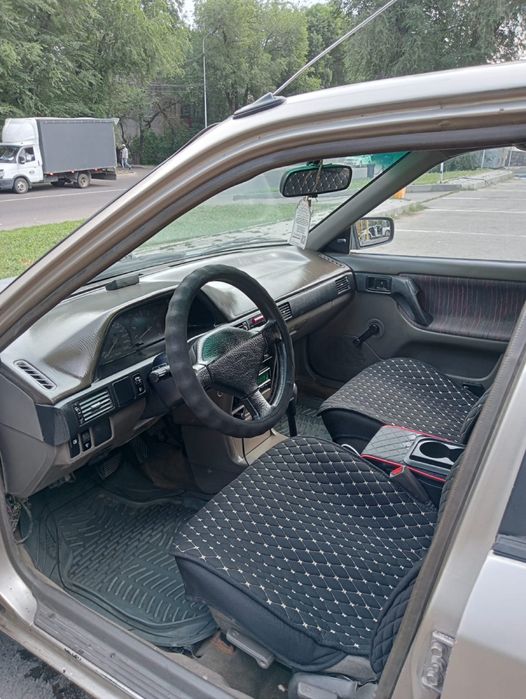 Mazda 323 срочно продается