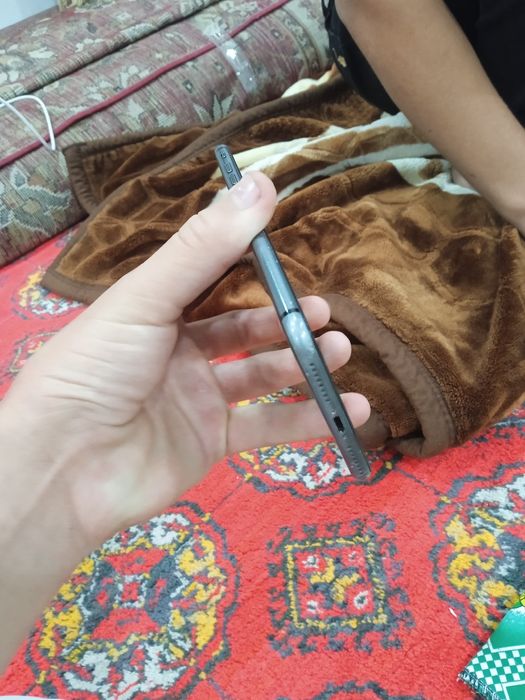 Apple Iphone 8 pilus