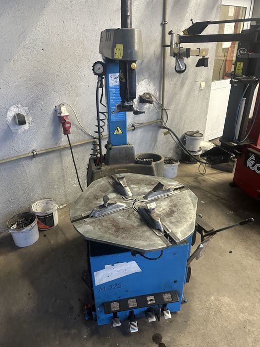 Баланс и Демонтажна машина