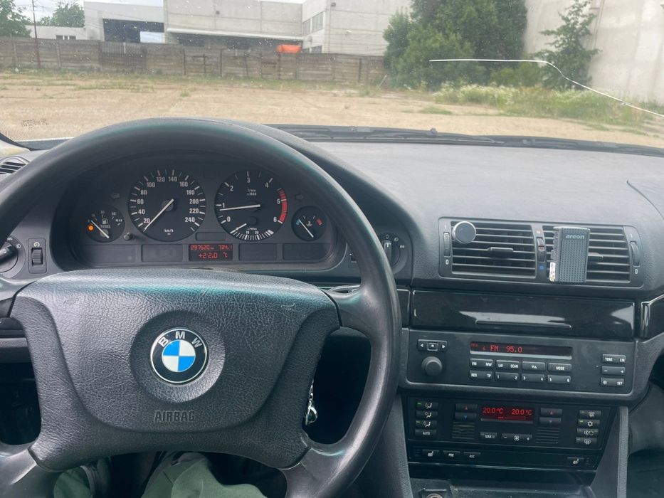 Vând BMW e39 520D
