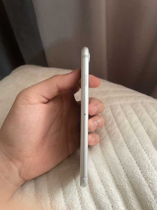 продам айфон 7 32гб