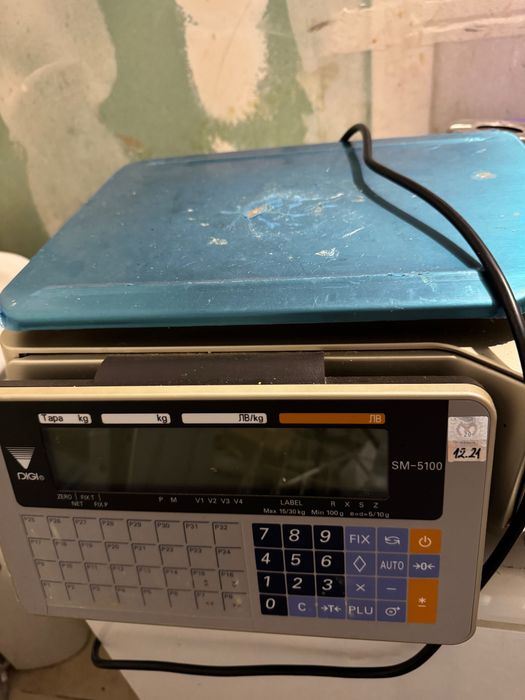 Продава се професионална етикираща везна   DIGI SM-5100