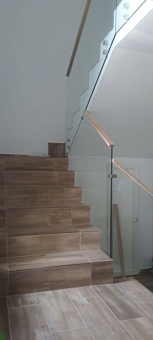 Balustrade din sticlă securizată