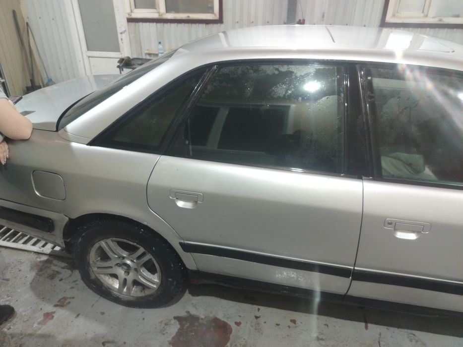 Продам ауди 100 с4, 2,3