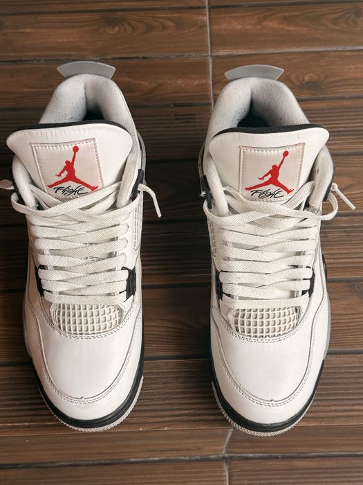 Jordan 4 white cement