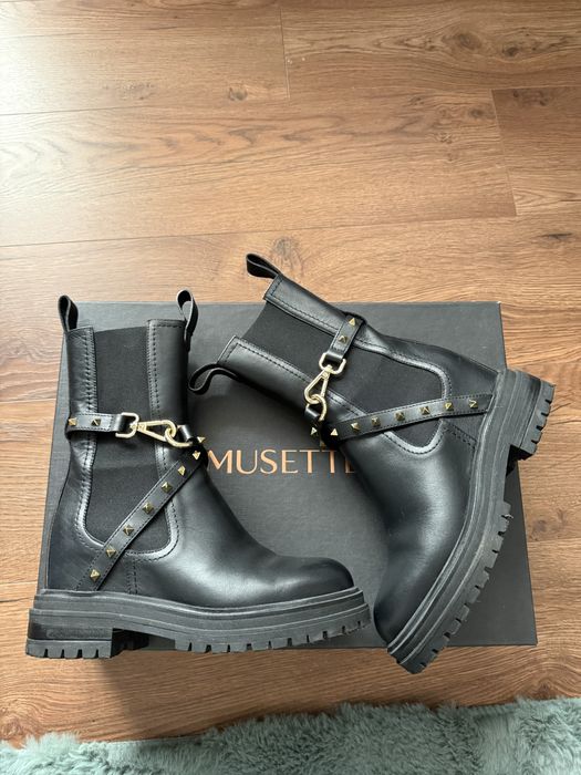 Ghete musette ( aproape noi )