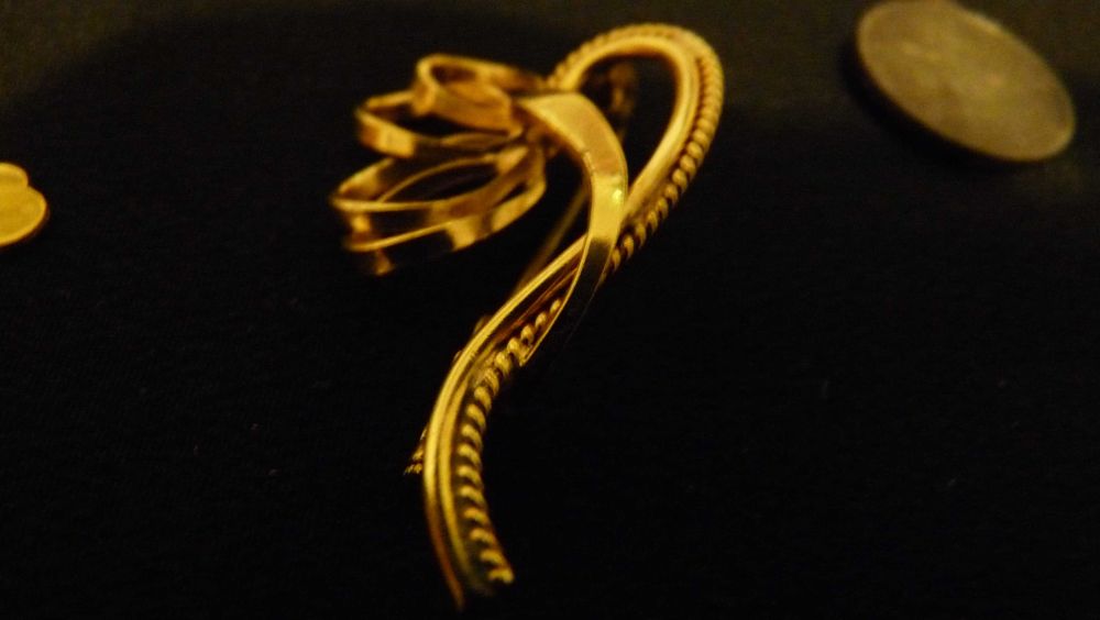 Ретро бижута-90 и повече години-красив подарък за любим човек