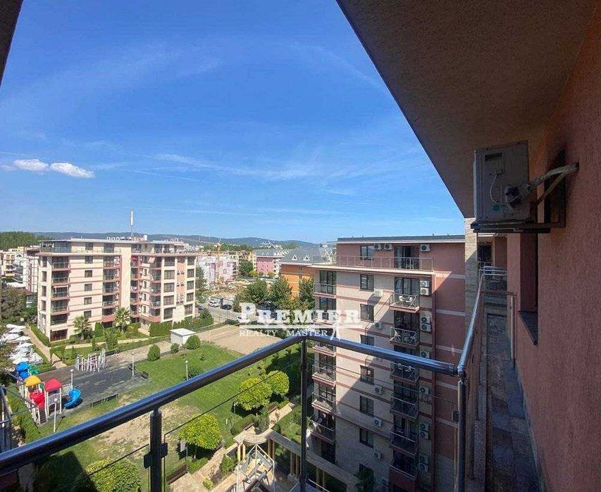 Продава се Двустаен апартамент в к.к. Слънчев бряг - 47 кв.м за 1575 €/кв.м - Снимка #10