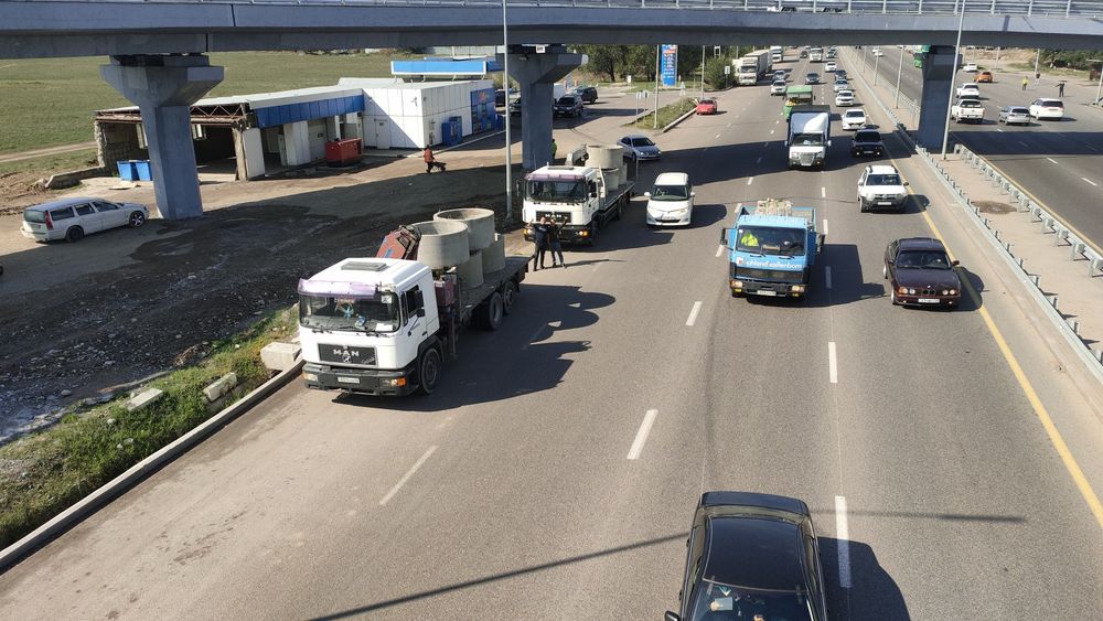 Манипулятор. услуги манипулятора каскелен